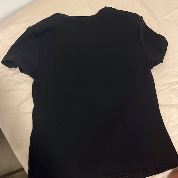 Old Navy Tshirt - Picture 2 of 3